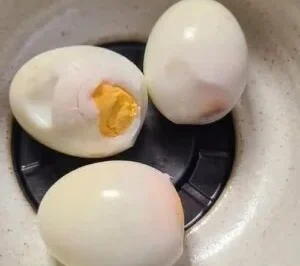 Doctors reveal that eating eggs in the evening causes …